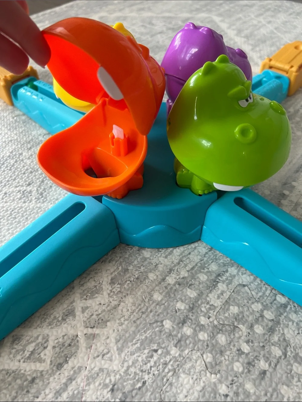 Kids 4-Arm Pop & Spin Stacking Toy - Blue, Yellow, Orange, Green, Purple